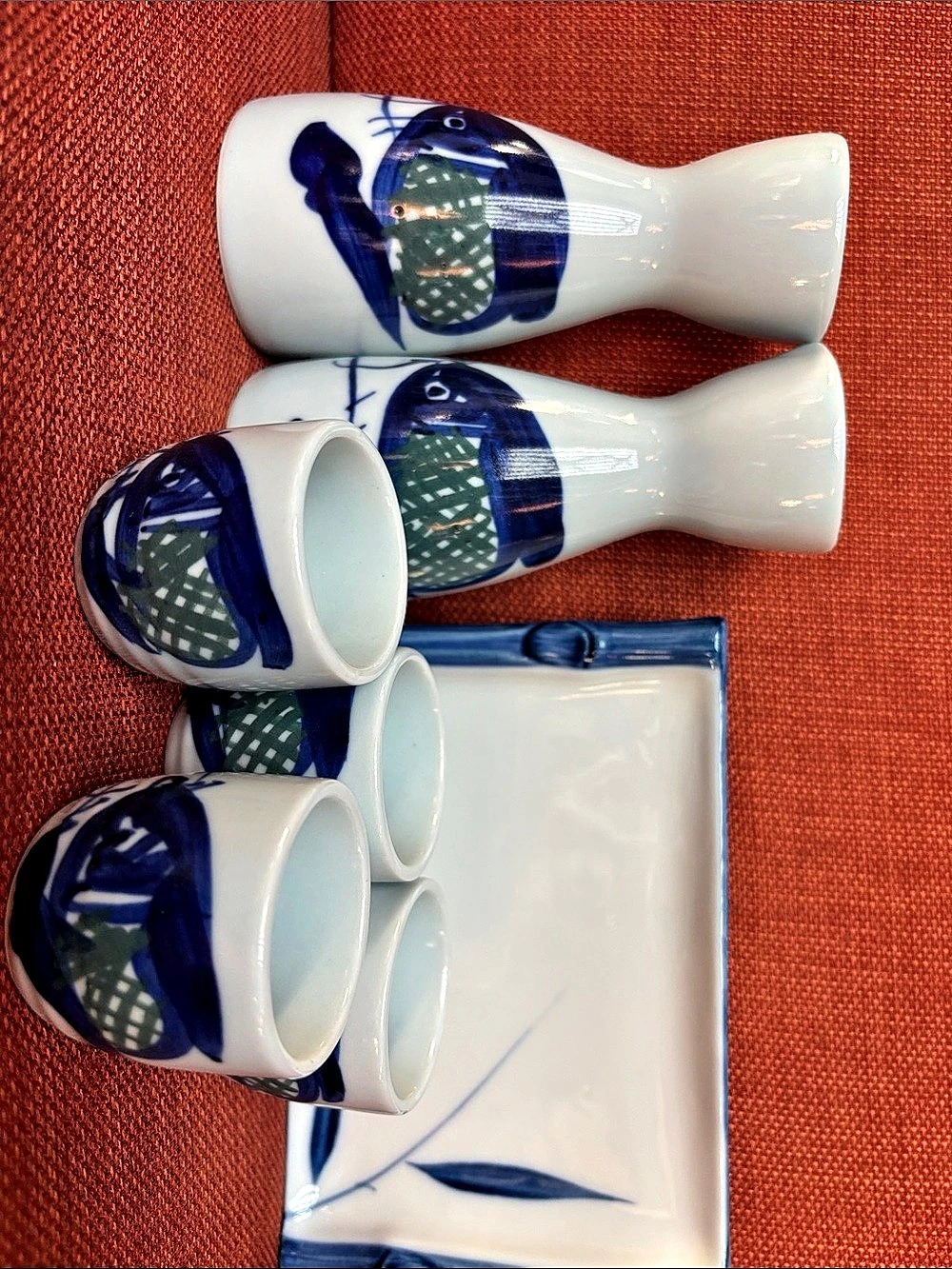 7 piece Sake Set in White & Blue